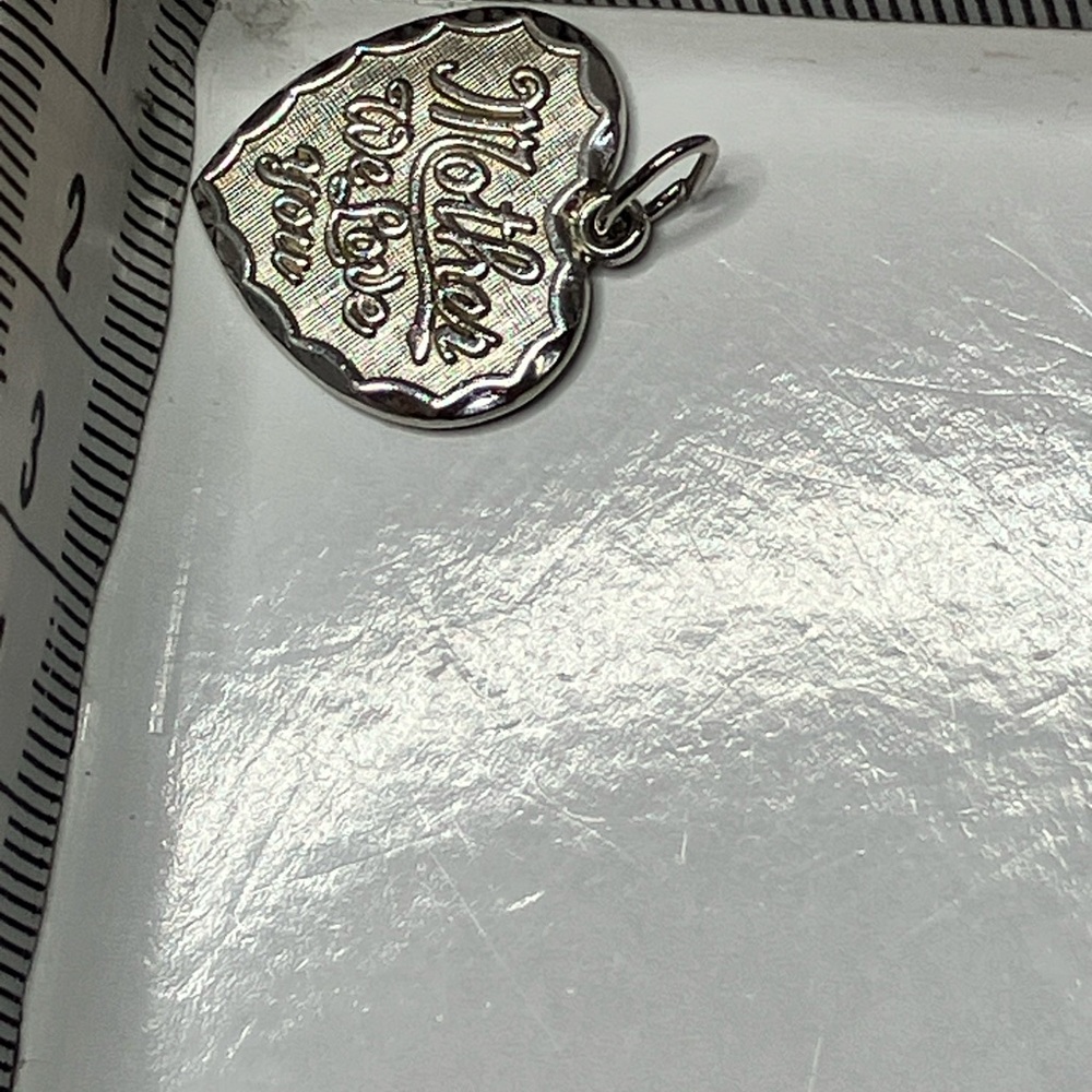 Vtg 925 Sterling Silver Mother We Love You Heart Mom Charm / Pendant - Picture 3 of 4